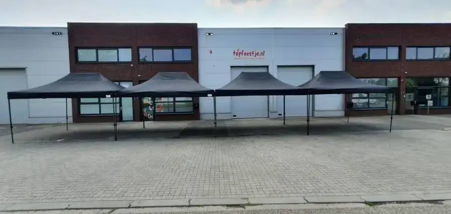 Easy up partytent 4.5 x 12 meter huren